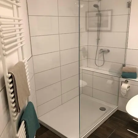 Friesenhof 8h 아파트