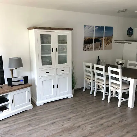 Friesenhof 8h Apartment Groemitz